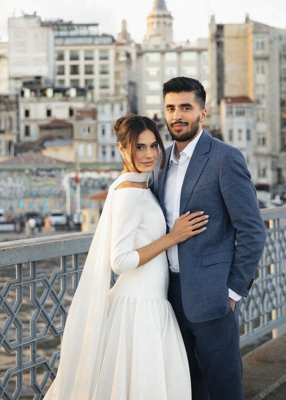 Yasamine Duralı · Özel Tasarım — House of Zarif