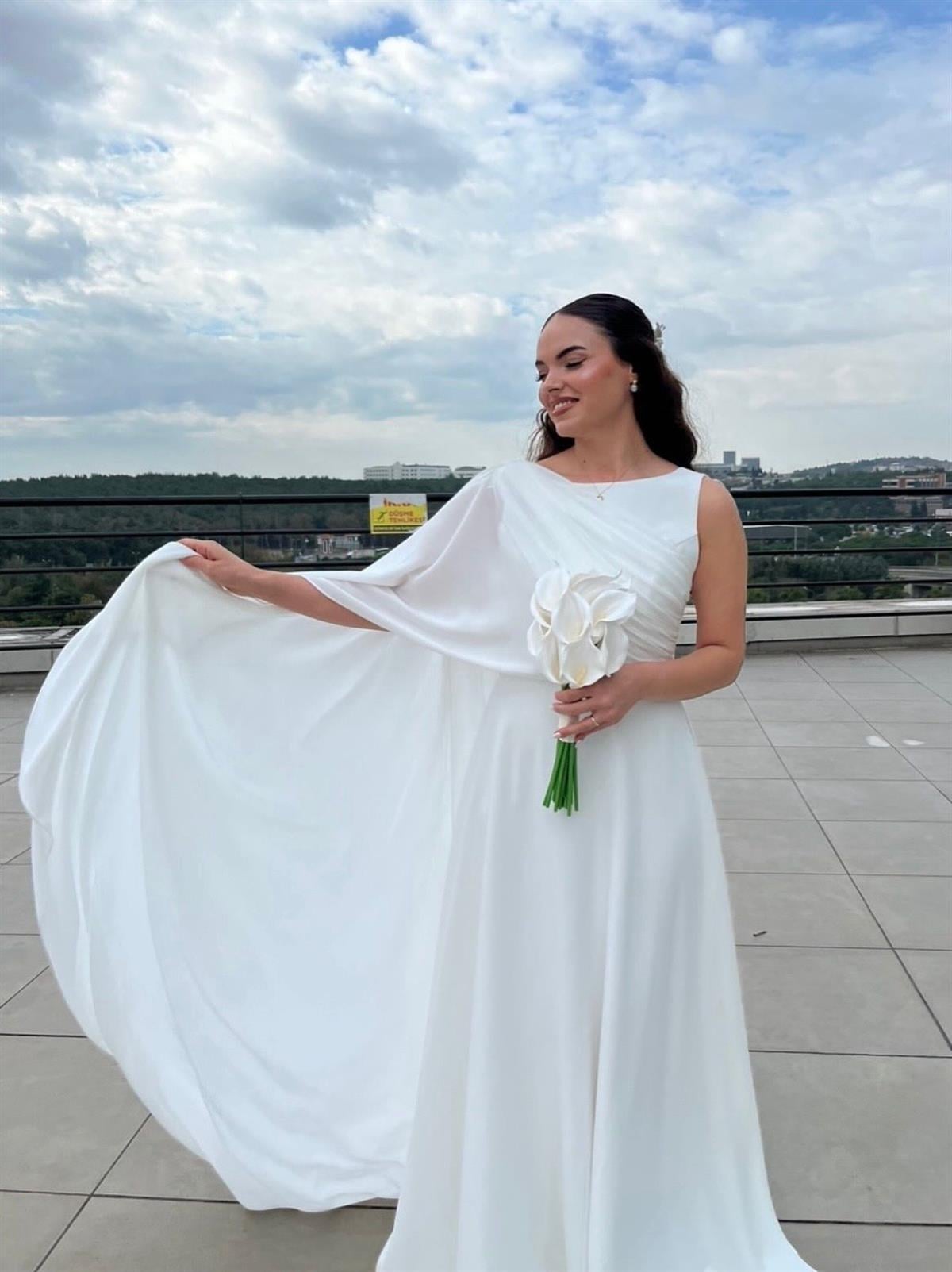 Cansu Sefil · Ferida — House of Zarif