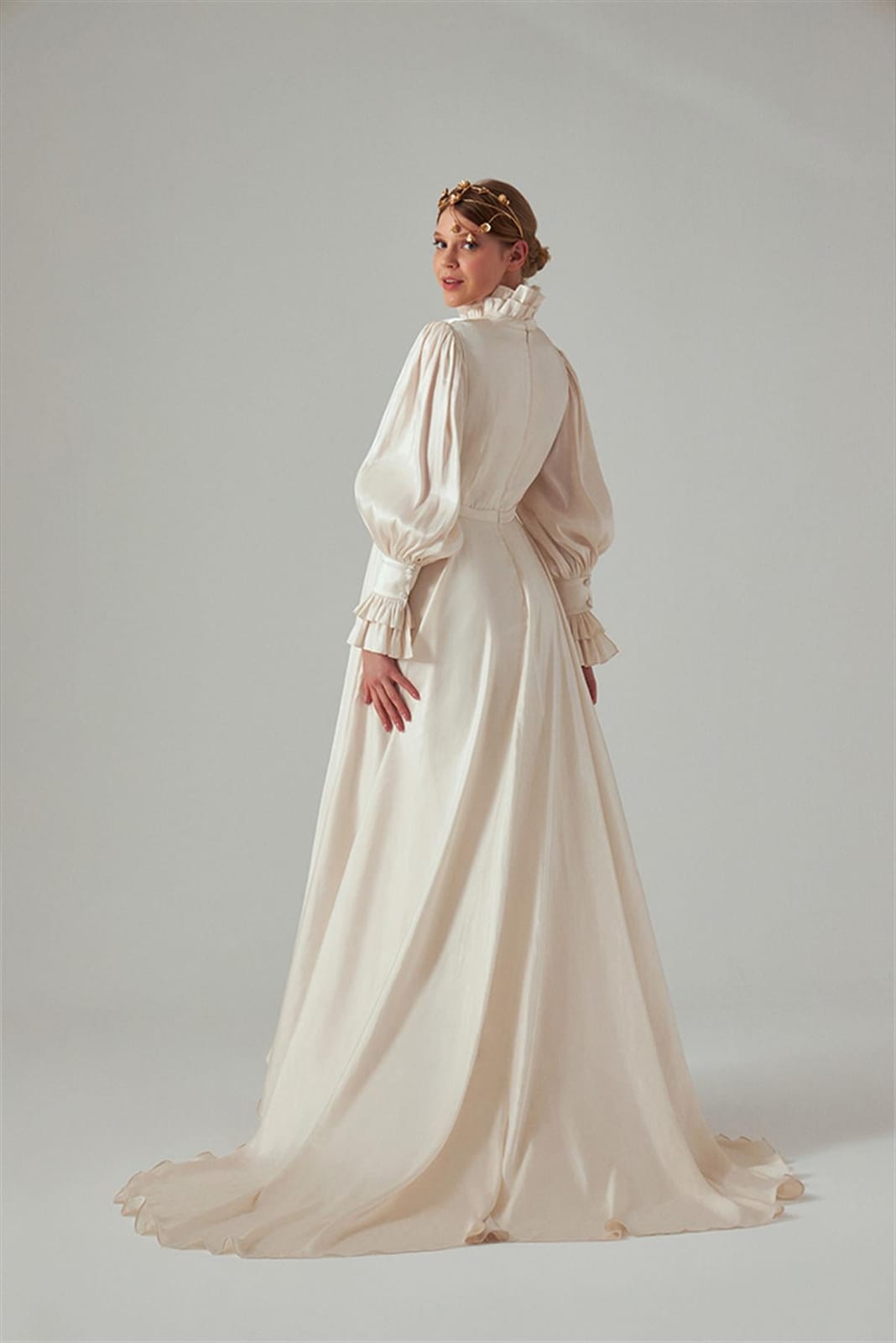Juliet — House of Zarif