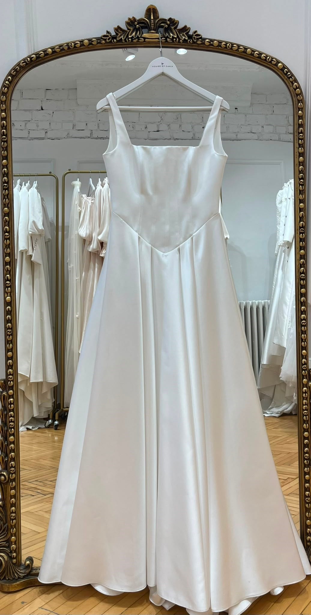 No:168 Calista — House of Zarif indirim