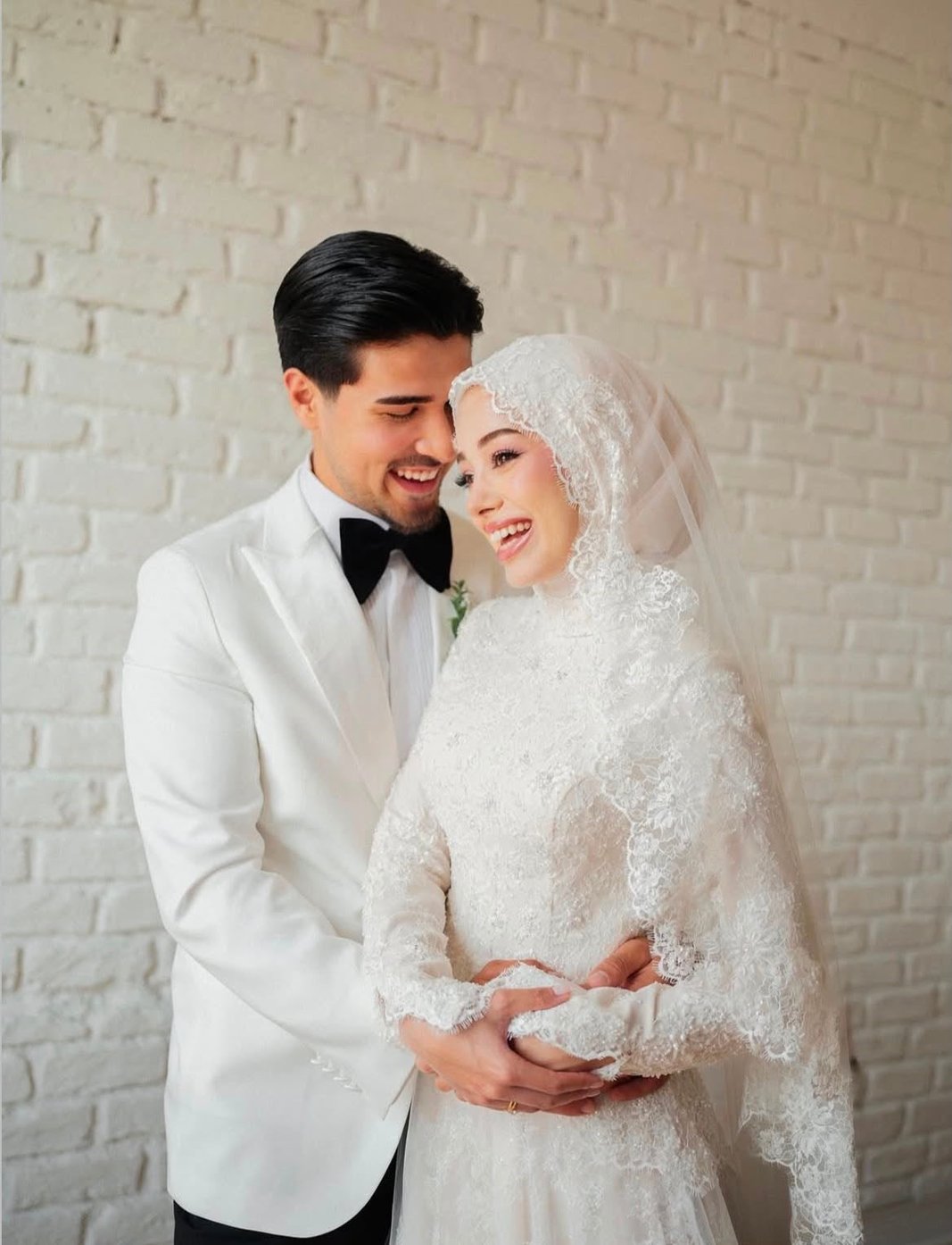 Şura Nur Bilgin Özel Tasarım Gelinlik — House of Zarif kiralama