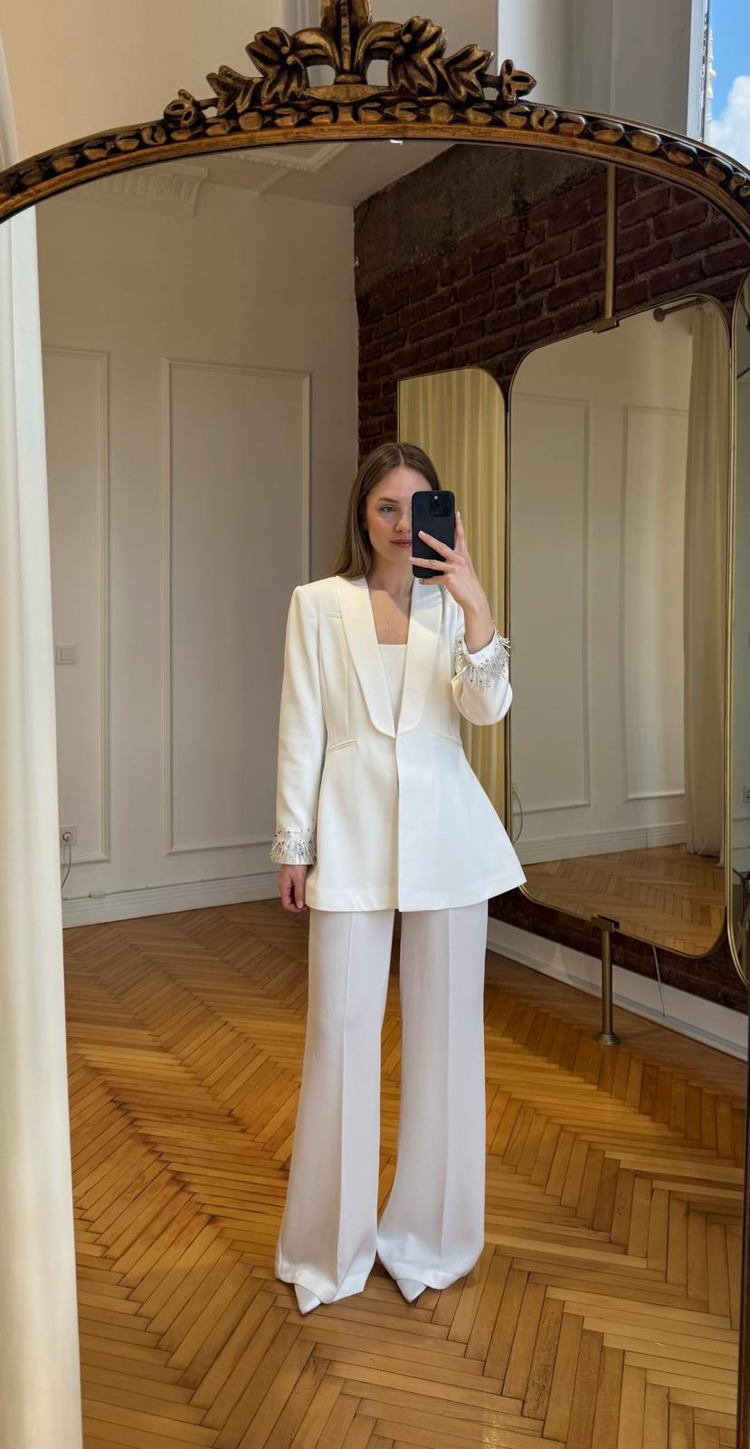 No:68 Lyla Takım — House of Zarif kiralama