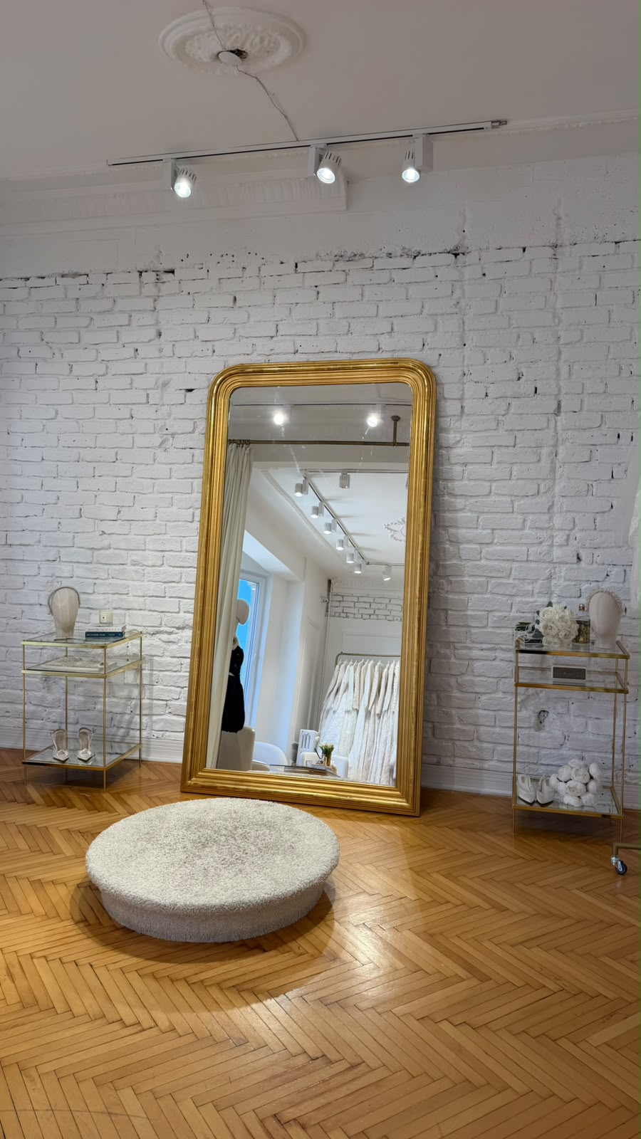 House of Zarif Teşvikiye Showroom — İstanbul